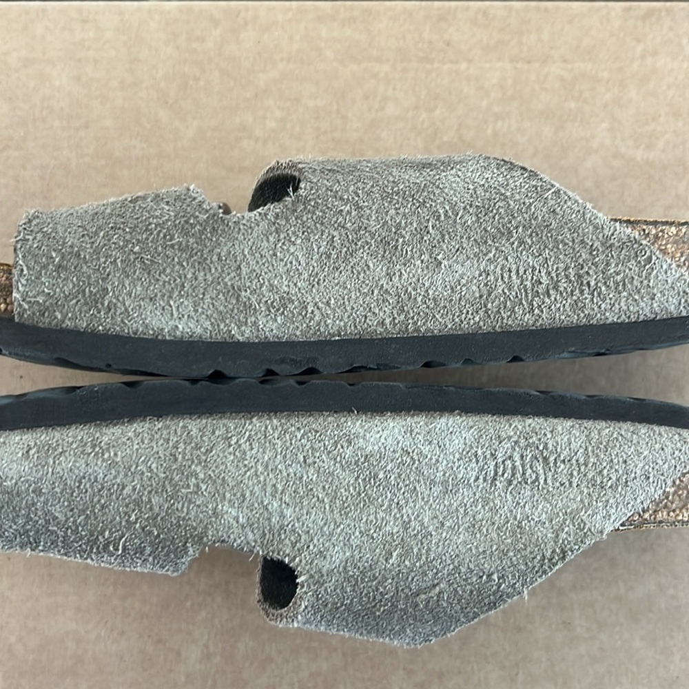 BIRKENSTOCK Arizona size 37 tan color - Picture 8 of 17